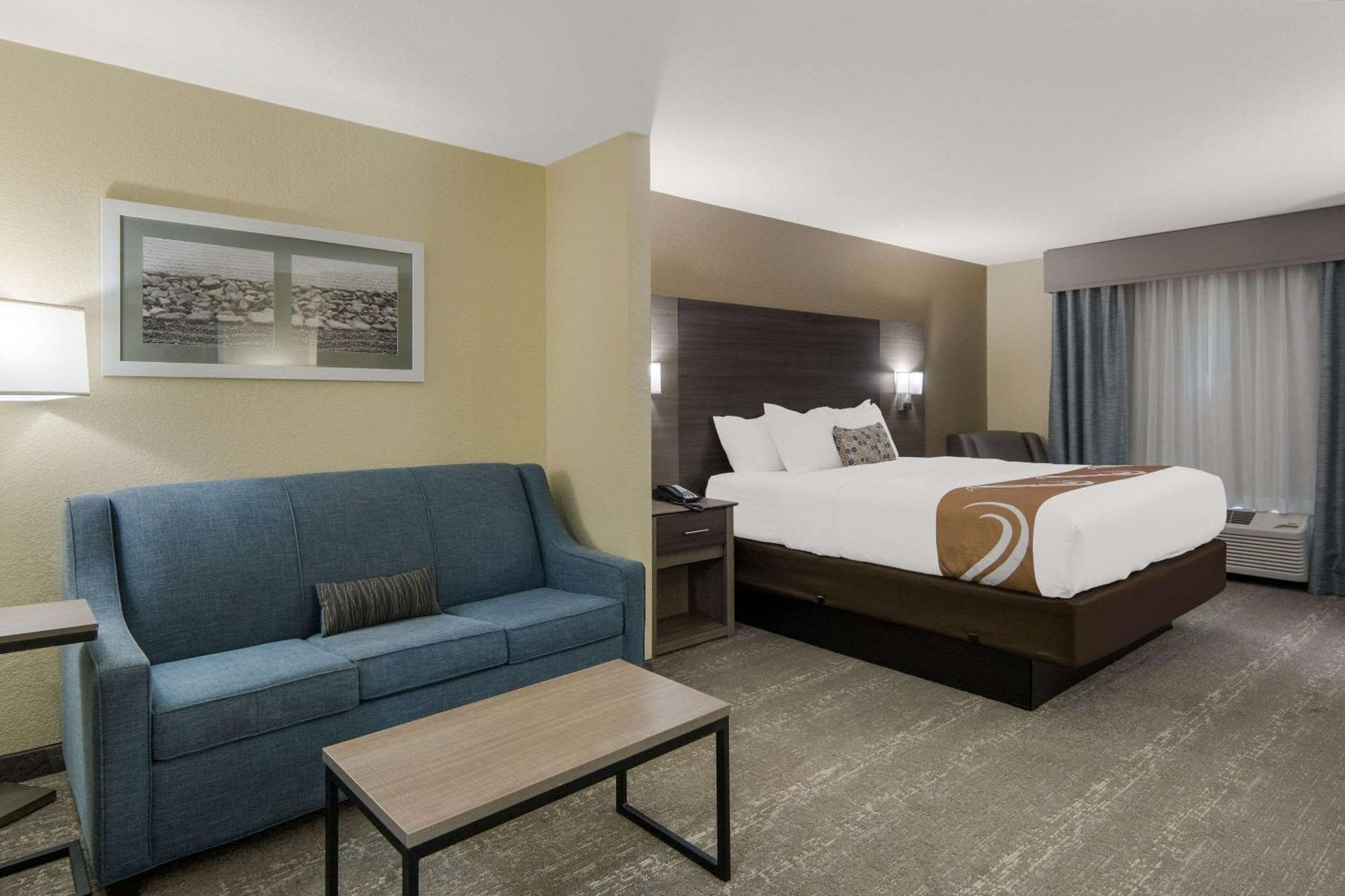Quality Inn & Suites Roanoke - Fort Worth North Exterior foto